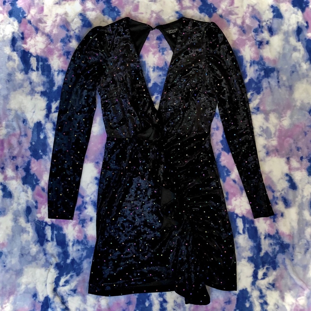TOPSHOP | VELOUR COLORED STONE V NECK DRESS